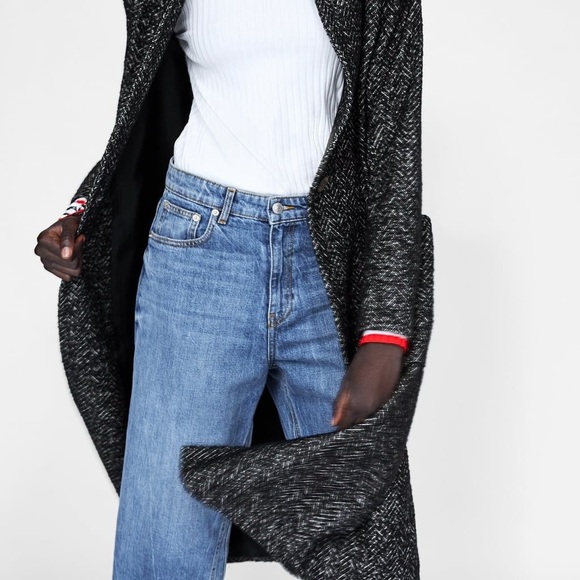 ZARA Inverted Lapel Herringbone Coat - Picture 5 of 16